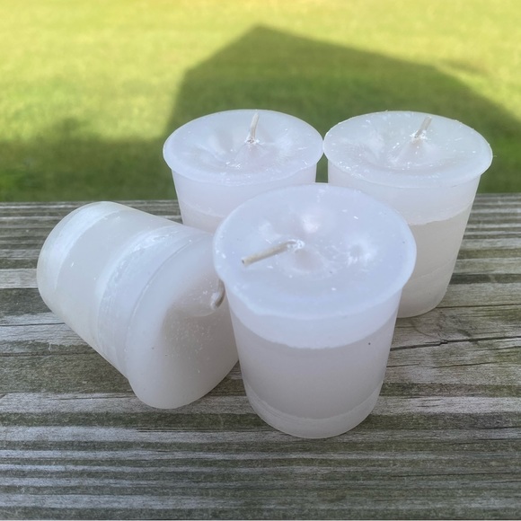 Throat Chakra Expression Meditation Candle 4 pack Crystal Journey Candles - Picture 3 of 8